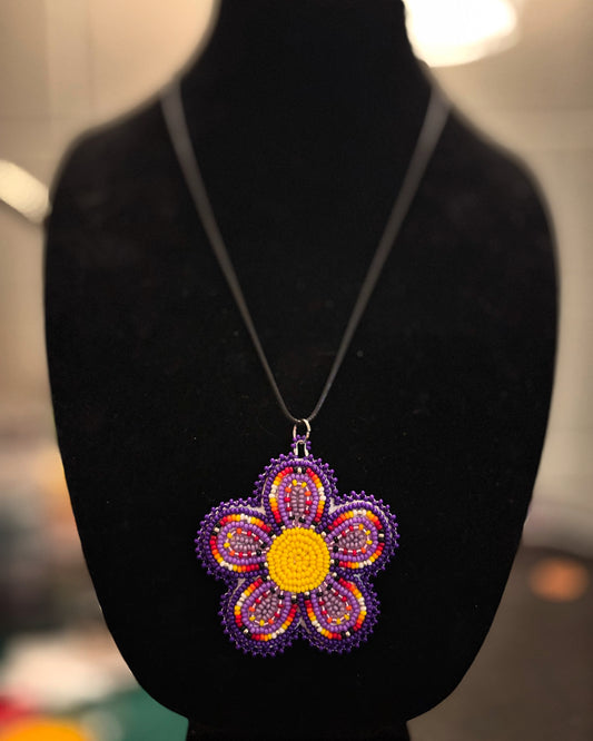 Purple daisy flower pendant